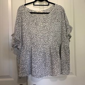 Black and white baby doll top